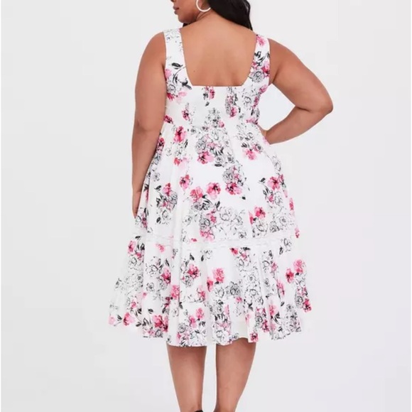 Torrid White & Pink Floral Tiered Midi Dress Size 12 NWOT - Picture 3 of 14